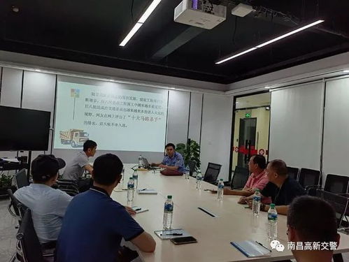 高新交警大隊深入企業開展交通安全宣講，傾聽民聲促進警民溝通